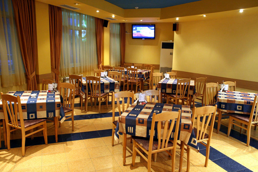 Hotel Mehdjarel Shumen Bagian luar foto